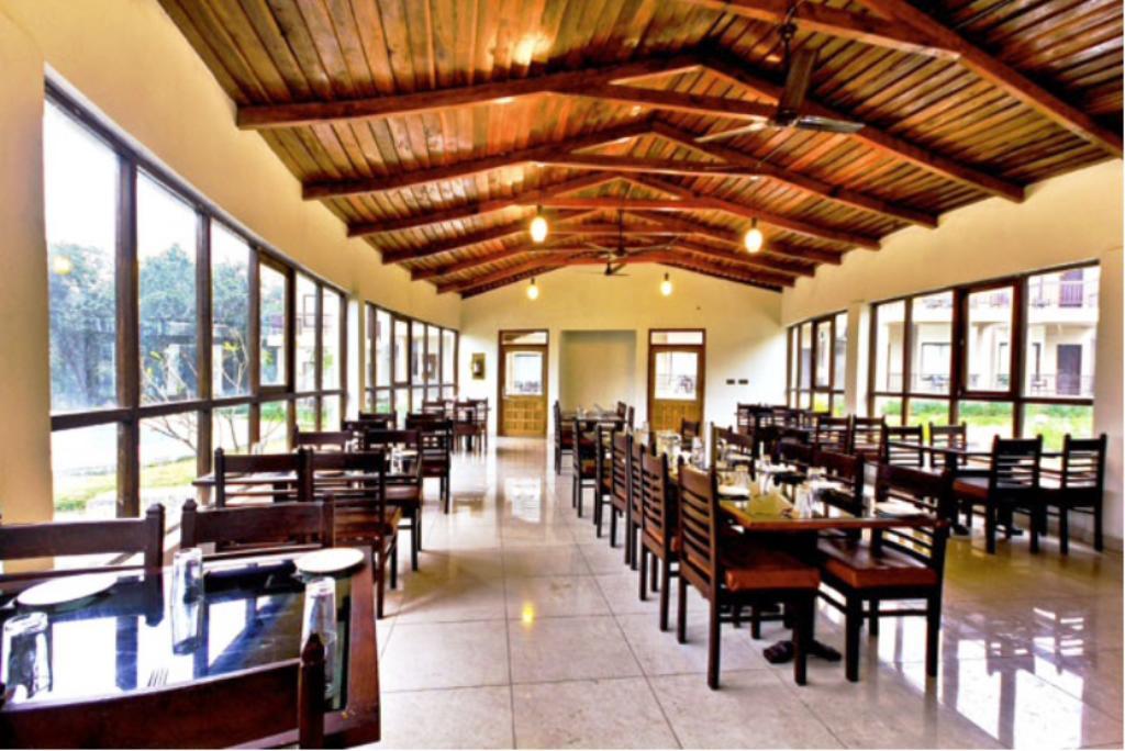 Corbett Rattan Hotel Garjia Exterior photo